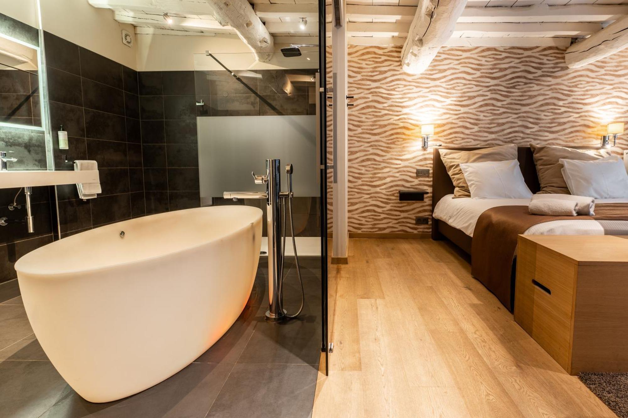 Hotel Le Manoir مارشه ان فامن المظهر الخارجي الصورة