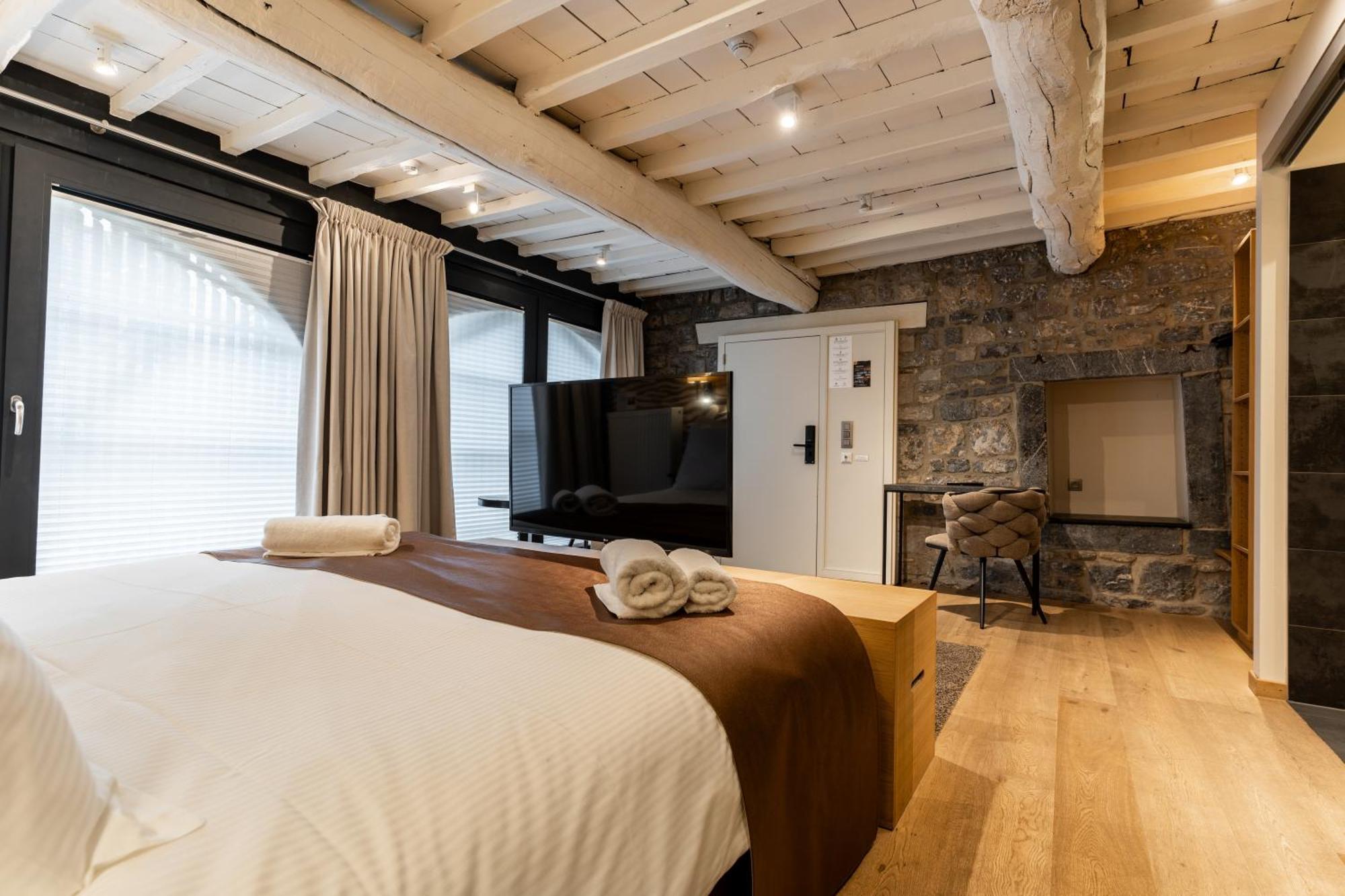 Hotel Le Manoir مارشه ان فامن المظهر الخارجي الصورة
