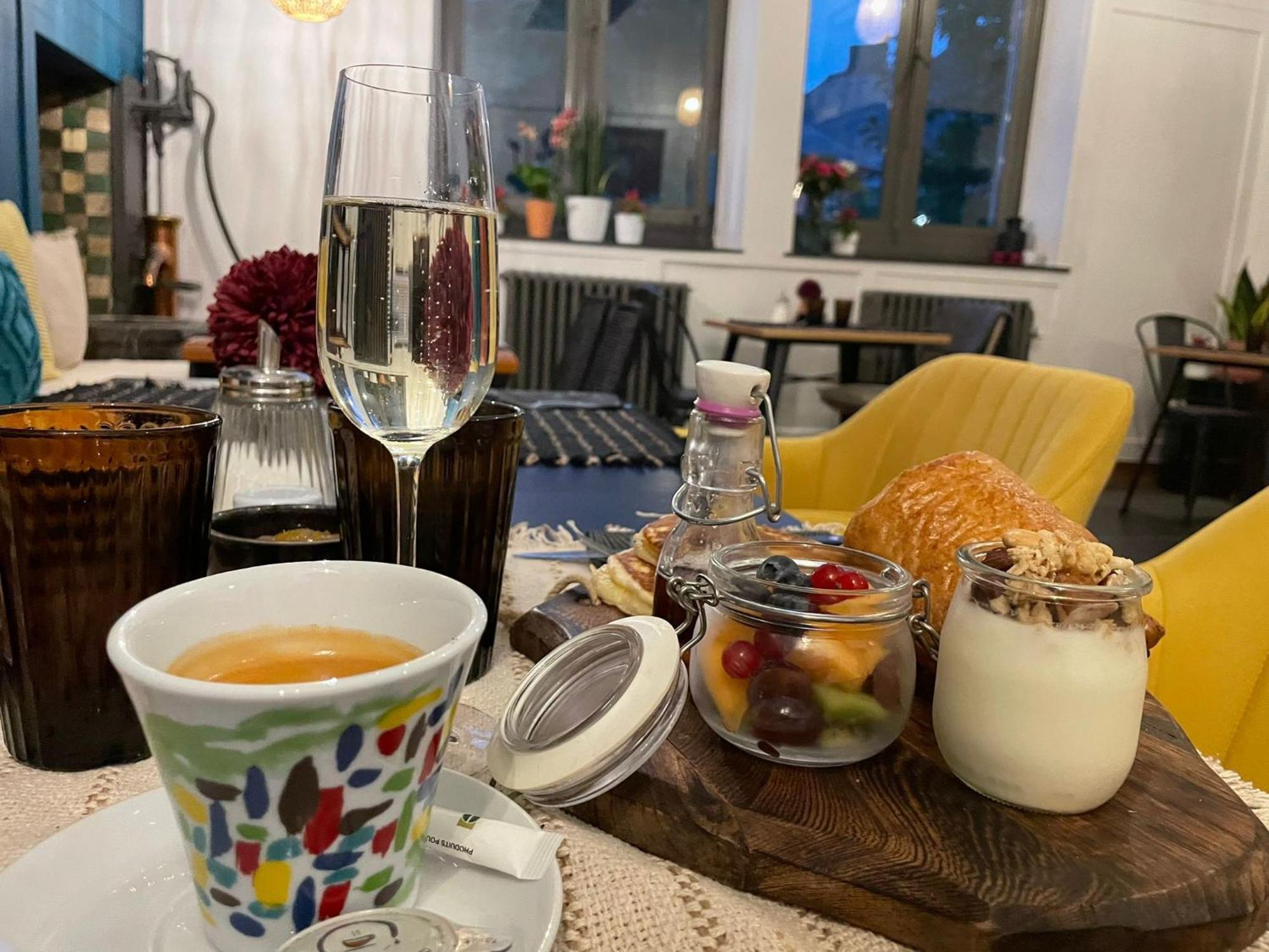 Hotel Le Manoir مارشه ان فامن المظهر الخارجي الصورة